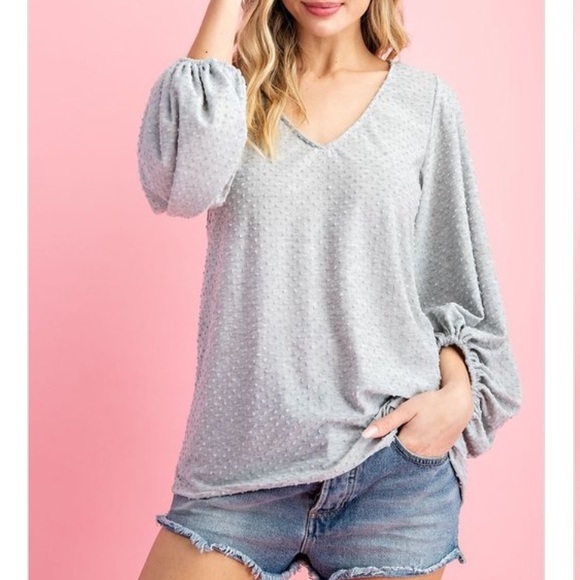 🌪POLKA DOT PATTERN V NECK TOP - Picture 2 of 5